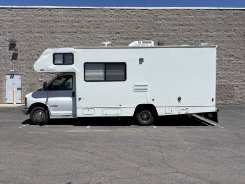 2000 Winnebago Minnie  C Chevy 24V