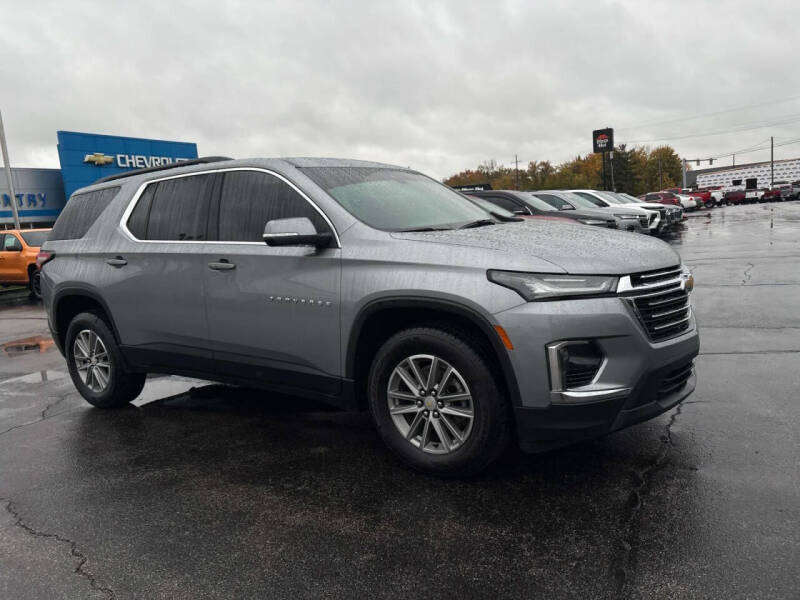 2023 Chevrolet Traverse LT Cloth