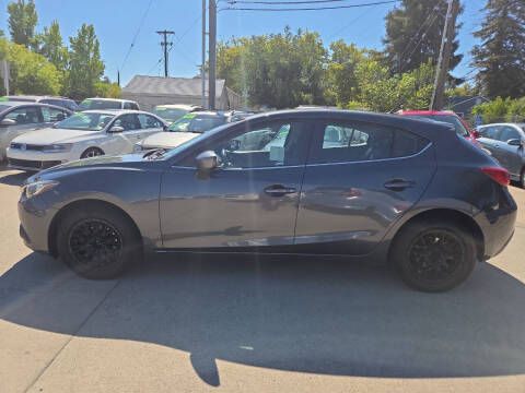 2015 Mazda MAZDA3 i Touring