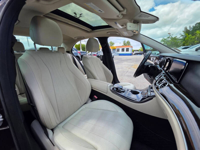 2017 Mercedes-Benz E-Class E 300