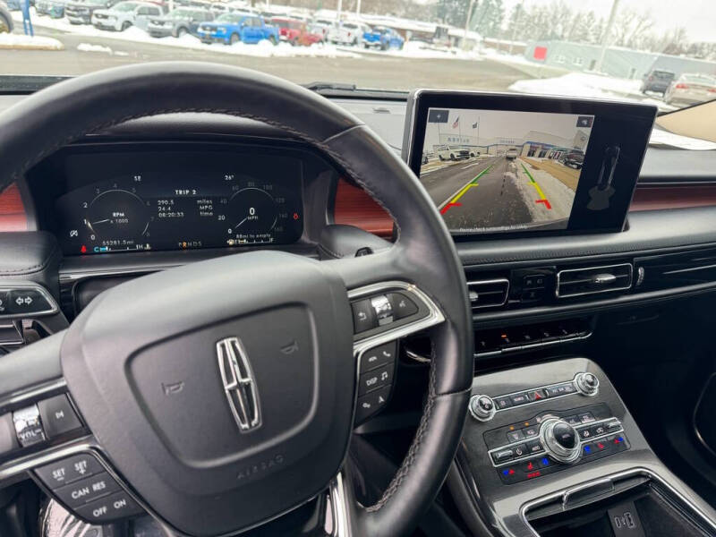 2022 Lincoln Nautilus Reserve