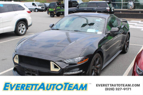 2020 Ford Mustang EcoBoost