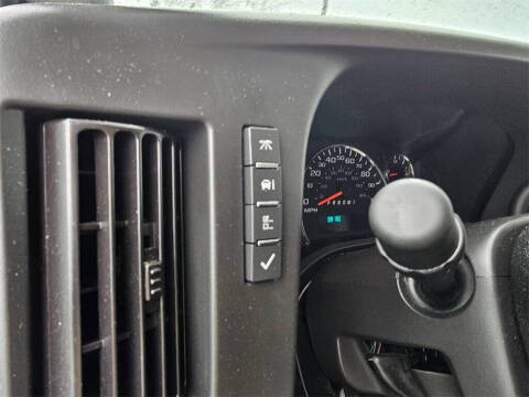 2024 Chevrolet Express 3500