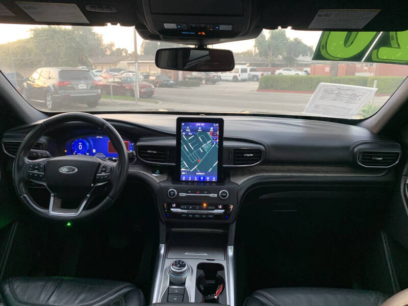 2020 Ford Explorer Platinum