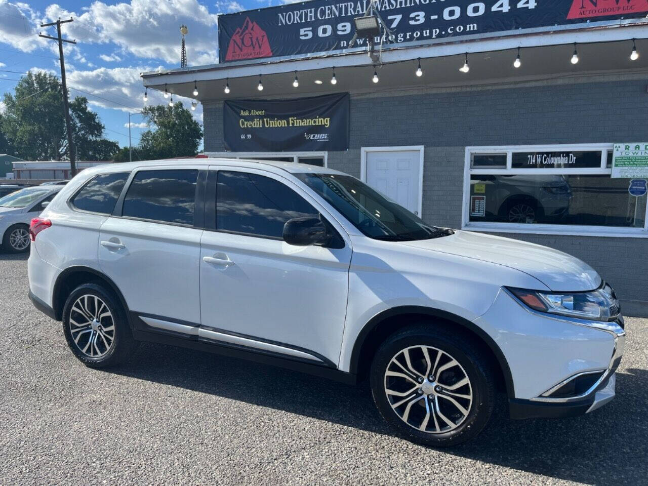 2016 Mitsubishi Outlander for sale at NCW AUTO GROUP in Kennewick, WA