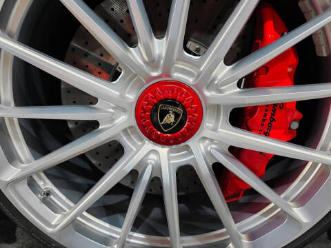2023 Lamborghini Huracan STO