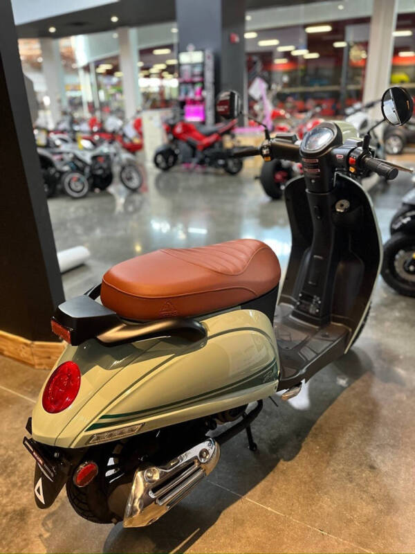 2026 Ascend Bella 50cc