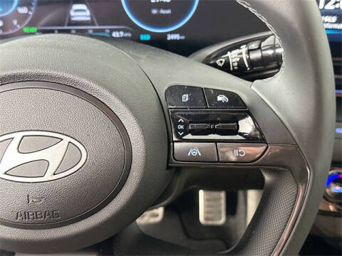 2025 Hyundai Elantra Hybrid SEL Sport