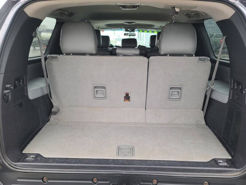 2014 Toyota Sequoia SR5