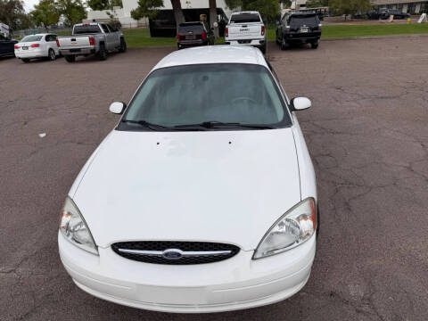 2002 Ford Taurus SE