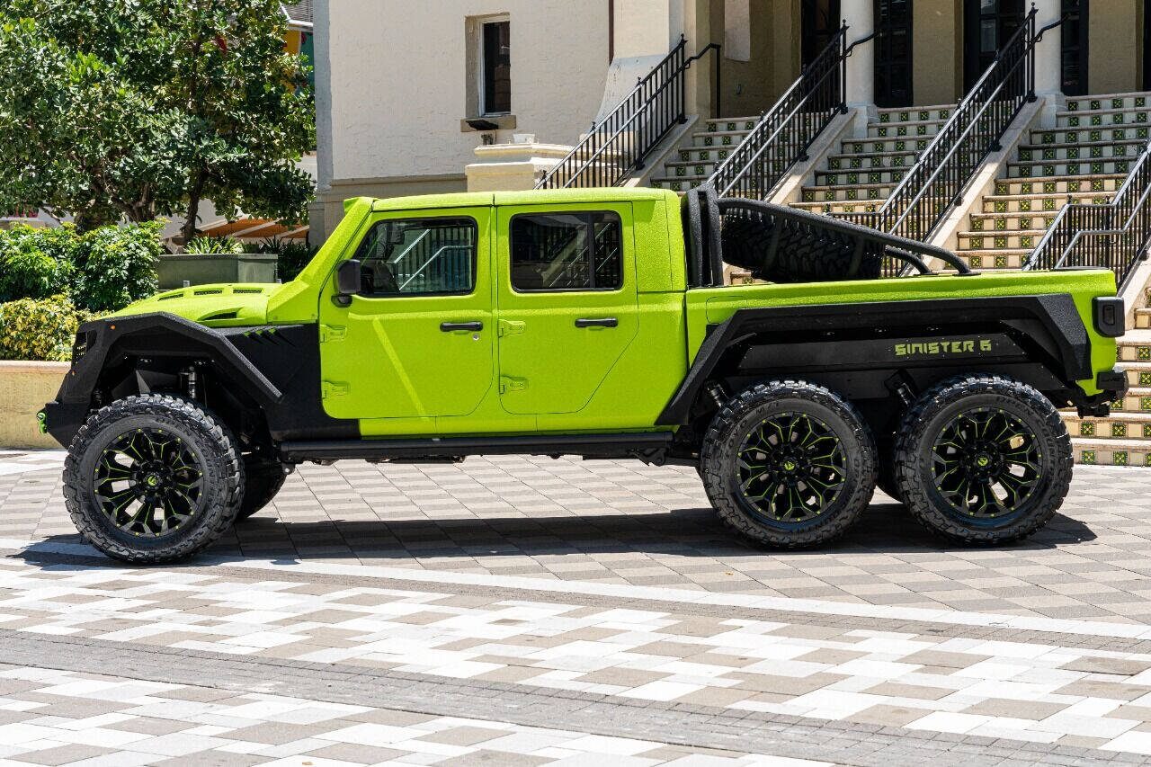 2022 JEEP Gladiator Pickup - $147,995
