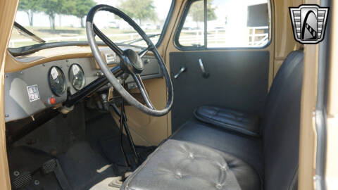 1951 International L-Series