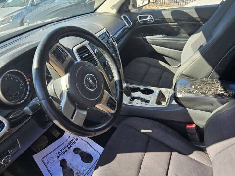 2012 Jeep Grand Cherokee Laredo X