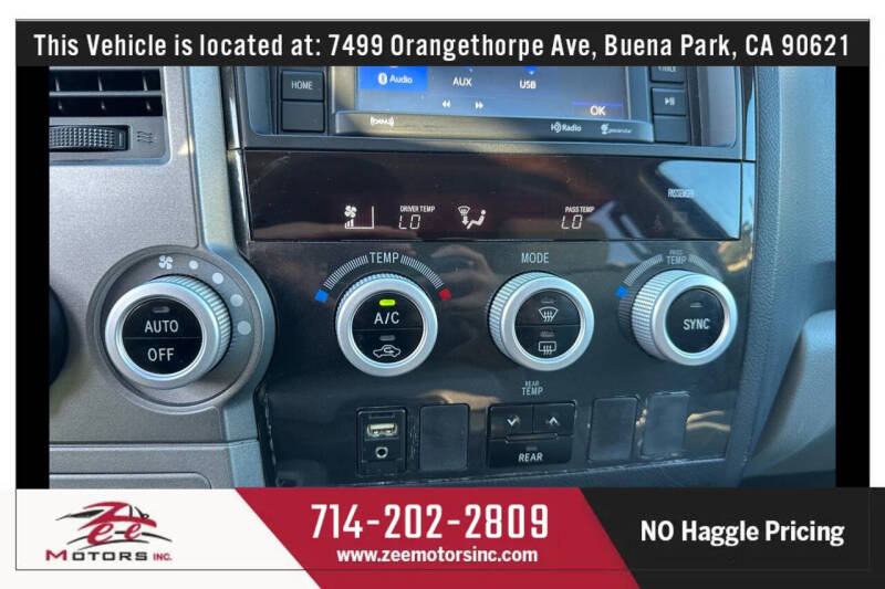 2017 Toyota Sequoia SR5