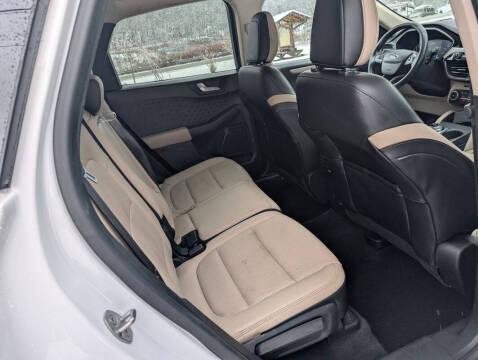 2020 Ford Escape SEL