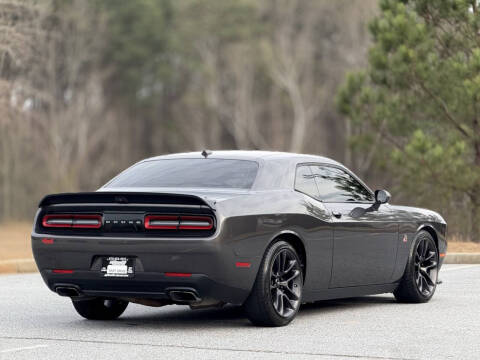 2020 Dodge Challenger