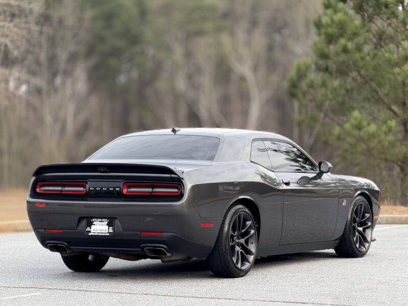 2020 Dodge Challenger