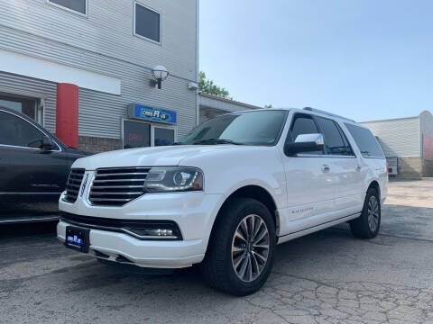 2015 Lincoln Navigator L for sale at CARS R US in Rapid City SD