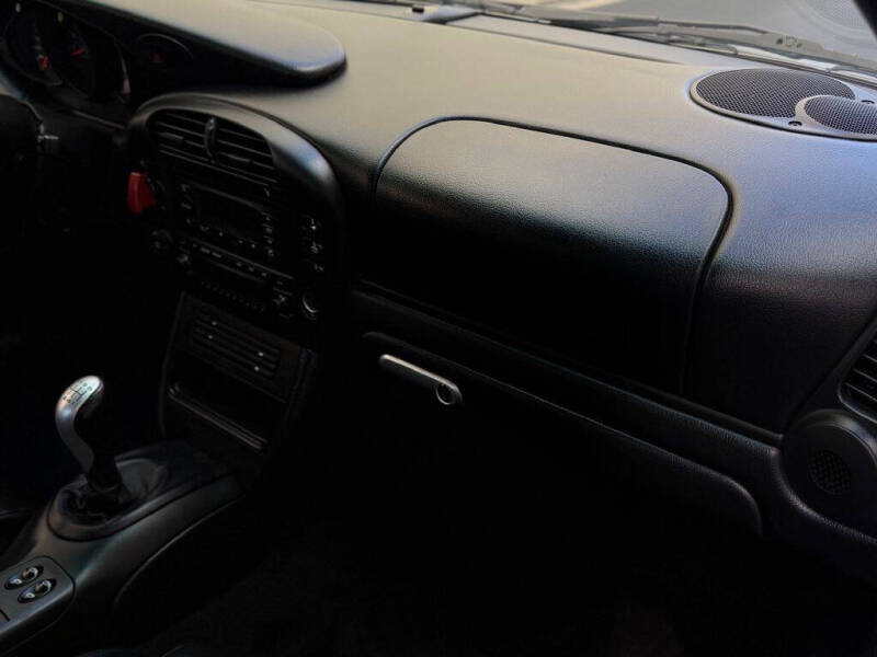 2004 Porsche 911 GT3