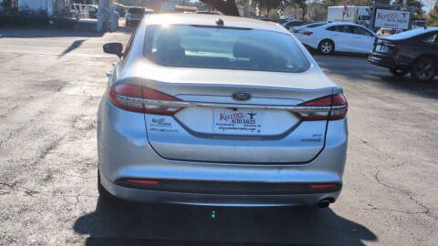 2017 Ford Fusion Hybrid SE