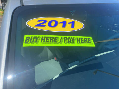 2011 Toyota Sienna LE 8-Passenger