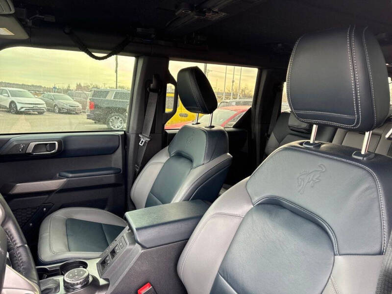 2021 Ford Bronco First Edition Advanced