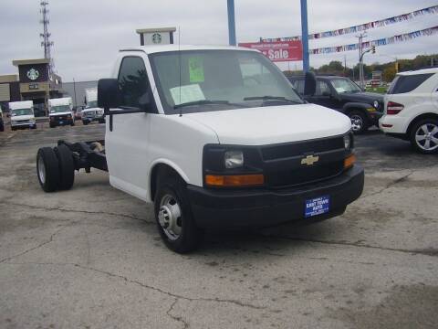 2006 Chevrolet Express Cutaway for sale at East Town Auto in Green Bay WI