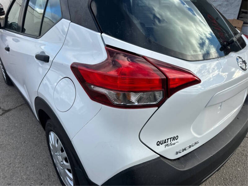 2018 Nissan Kicks S