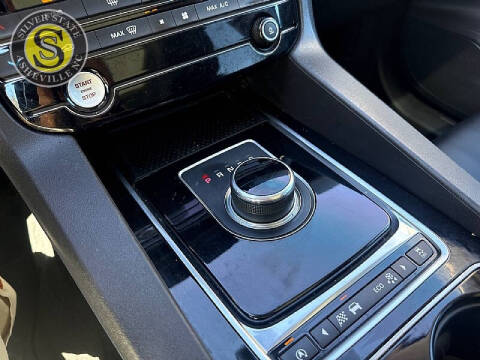 2017 Jaguar F-PACE 35t Premium