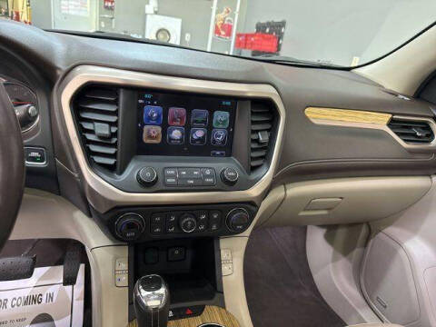 2018 GMC Acadia Denali
