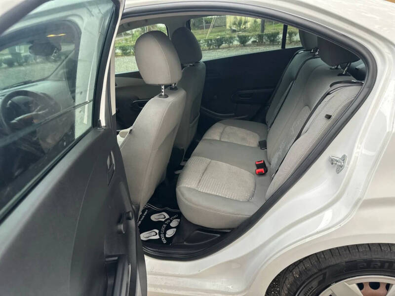 2015 Chevrolet Sonic LS Auto