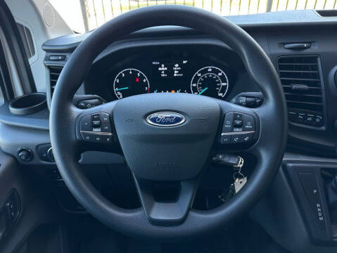 2025 Ford Transit