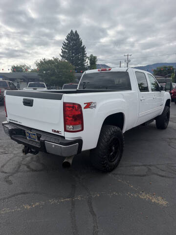 2013 GMC Sierra 2500HD SLT