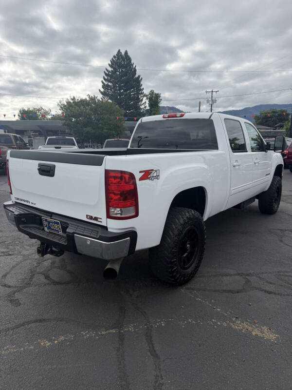 2013 GMC Sierra 2500HD SLT