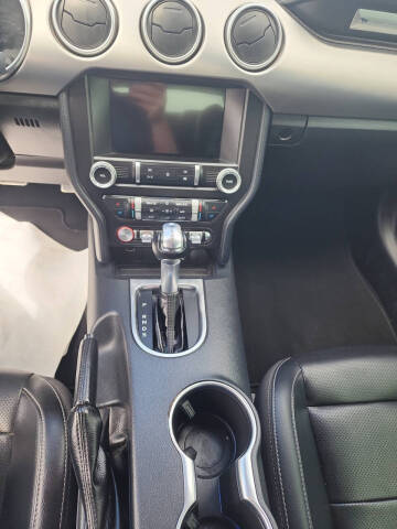 2021 Ford Mustang EcoBoost Premium