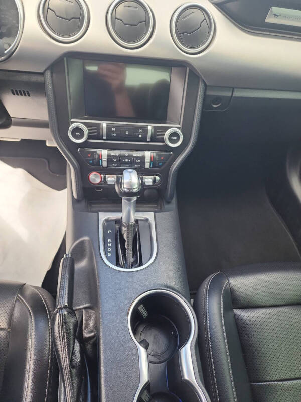 2021 Ford Mustang EcoBoost Premium