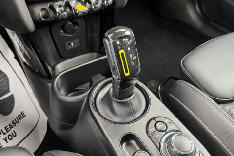 2022 MINI Hardtop 2 Door Cooper SE