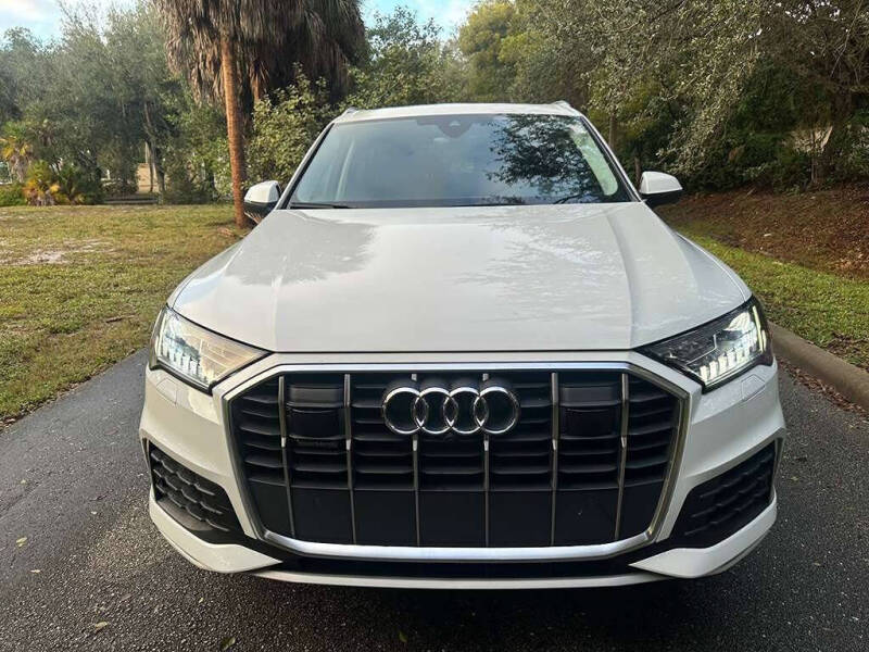 2024 Audi Q7 quattro Premium Plus 45 TFSI