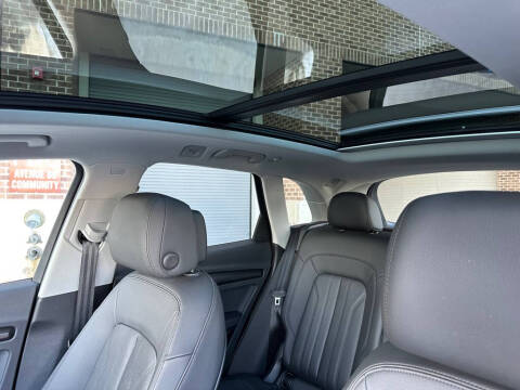 2020 Audi Q5 quattro Premium Plus 45 TFSI