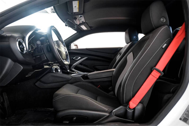 2021 Chevrolet Camaro LT1