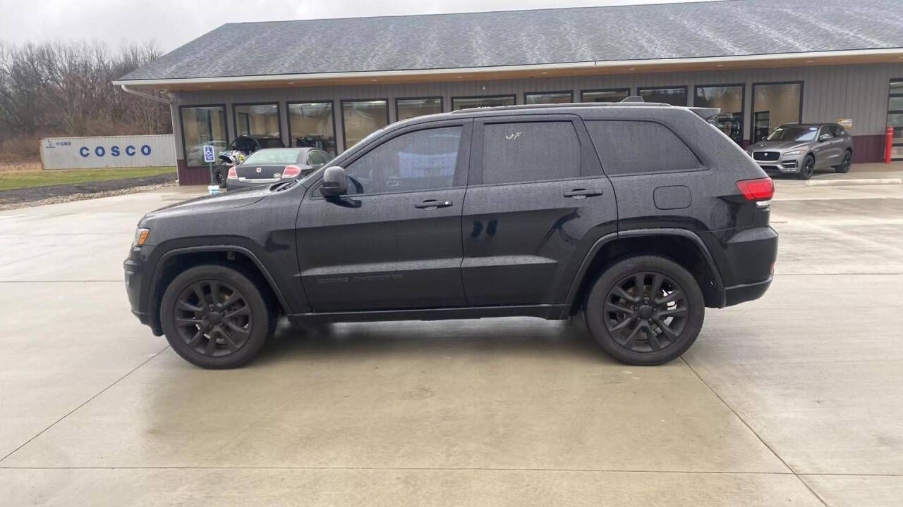 2019 Jeep Grand Cherokee for sale at Newcombs North Certified Auto Sales in Metamora, MI