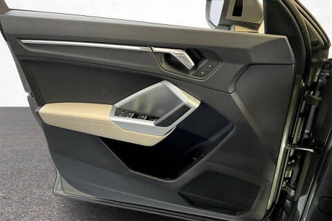 2020 Audi Q3 quattro S line Prem Plus 45 TFSI