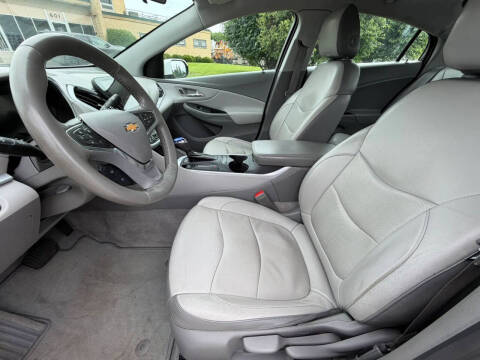 2018 Chevrolet Volt LT
