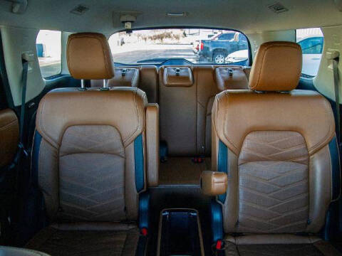 2023 Nissan Pathfinder Platinum