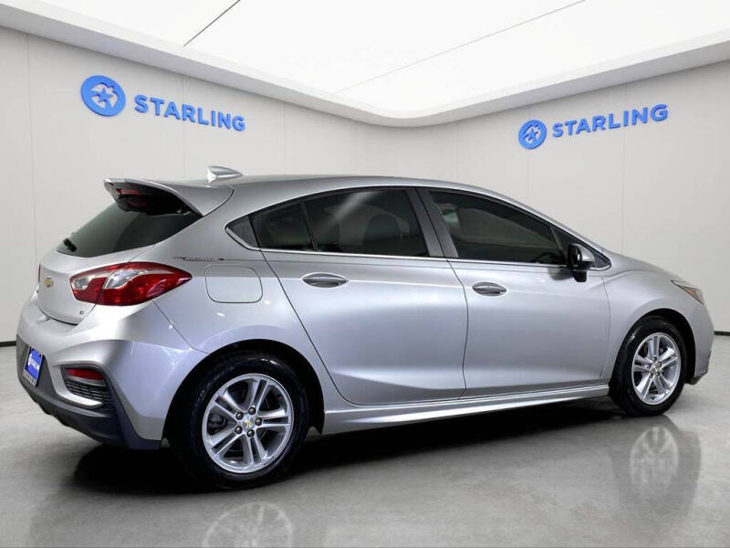 2017 Chevrolet Cruze LT Auto