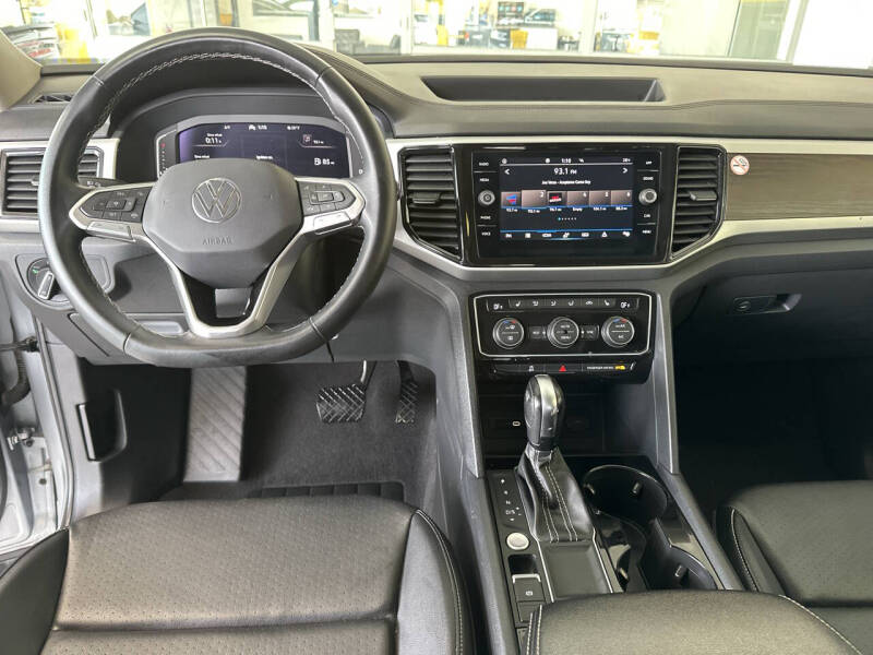 2022 Volkswagen Atlas V6 SE