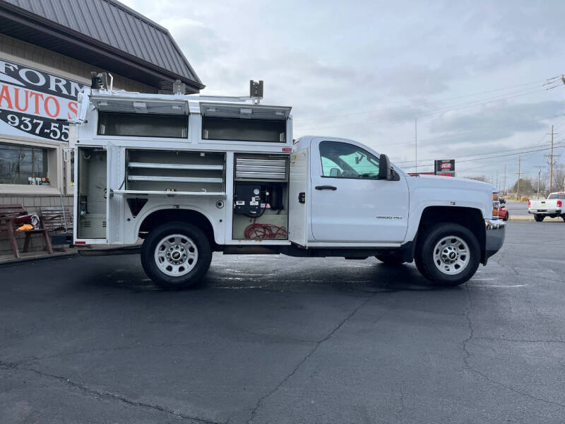 2015 Chevrolet Silverado 3500HD CC Work Truck