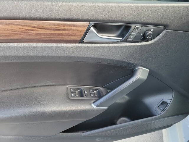 2020 Volkswagen Passat SEL