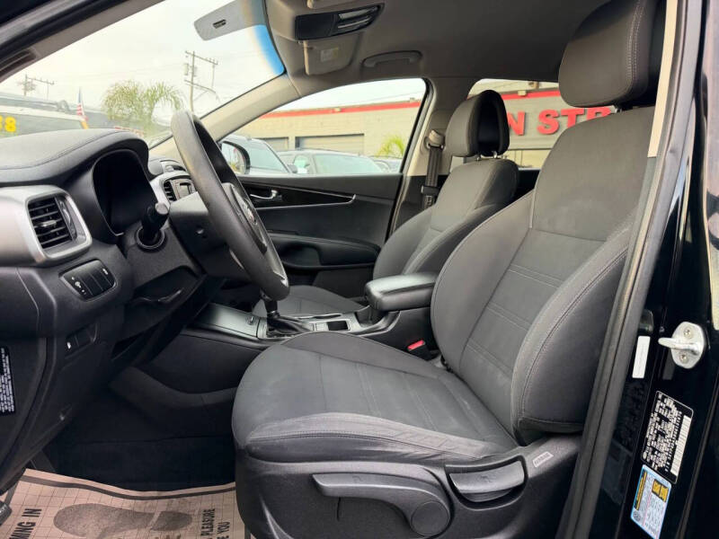 2016 Kia Sorento LX V6