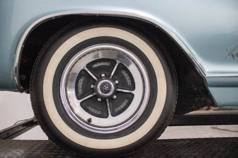 1963 Buick Riviera